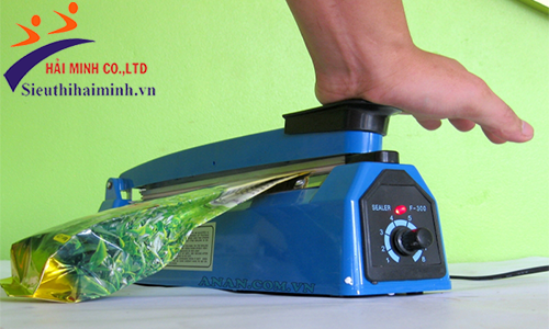 Máy hàn miệng túi dập tay